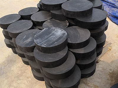 盐亭县板式橡胶支座由若干层橡胶片与薄钢板经加压硫化